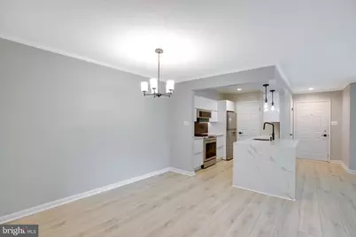 7707 Lafayette Forest Drive #21, Annandale, VA 22003 - Photo 2