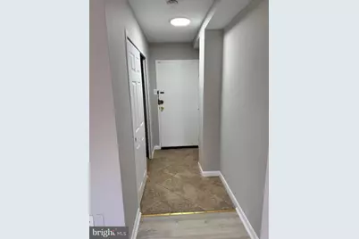 6641 Wakefield Drive #204, Alexandria, VA 22307 - Photo 8