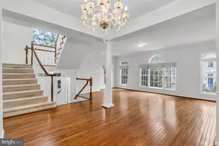 6618 Frost Lake Ln, Alexandria, VA 22315 - Photo 6