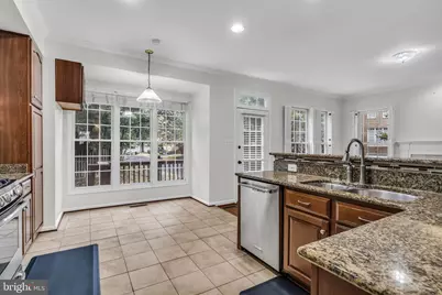 6618 Frost Lake Lane, Alexandria, VA 22315 - Photo 14