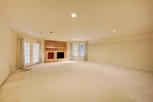 731 Utterback Store Rd, Great Falls, VA 22066 - Photo 10