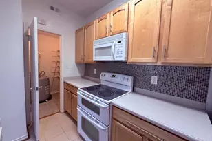 12152 Penderview Terrace, Fairfax, VA 22033 - Photo 4