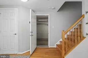 4303 Chariot Ct, Fairfax, VA 22030 - Photo 22