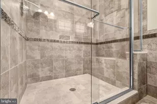 6189 Adeline Ct, McLean, VA 22101 - Photo 38