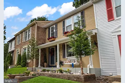 7315 Golden Horseshoe Court, Springfield, VA 22153 - Photo 2