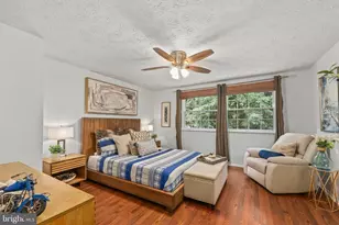 7315 Golden Horseshoe Ct, Springfield, VA 22153 - Photo 14