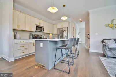 8276 Safarian Way, Alexandria, VA 22309 - Photo 4
