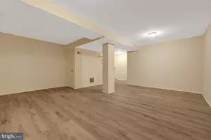228 Commons Dr NW, Vienna, VA 22180 - Photo 34