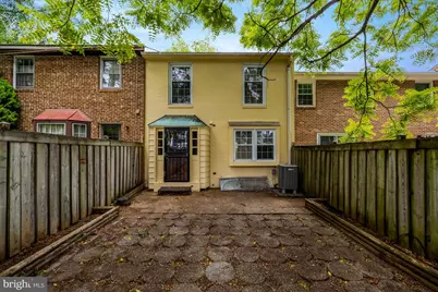 228 Commons Drive NW, Vienna, VA 22180 - Photo 36