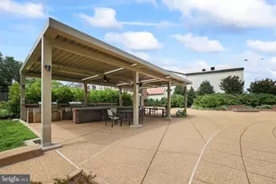 1800 Old Meadow Rd, McLean, VA 22102 - Photo 30