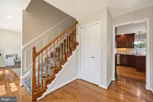 8744 Arley Dr, Springfield, VA 22153 - Photo 4