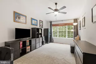 14451 Glencrest Cir, Centreville, VA 20120 - Photo 26