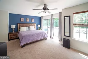 14451 Glencrest Cir, Centreville, VA 20120 - Photo 6