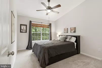 14451 Glencrest Circle #71, Centreville, VA 20120 - Photo 24