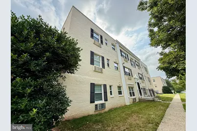 2237 Farrington Avenue #06-101, Alexandria, VA 22303 - Photo 4