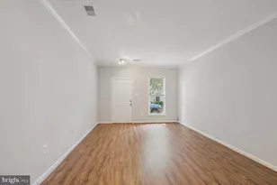 2547 Sandbourne Ln, Herndon, VA 20171 - Photo 4
