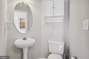 2547 Sandbourne Ln, Herndon, VA 20171 - Photo 18