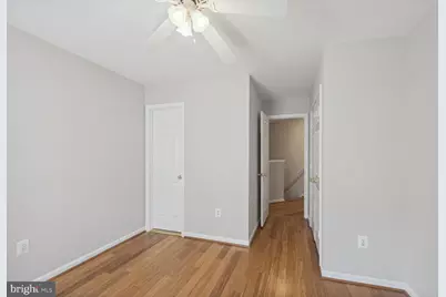 2547 Sandbourne Lane, Herndon, VA 20171 - Photo 16