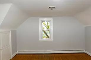 903 Crestview Dr, Herndon, VA 20170 - Photo 10