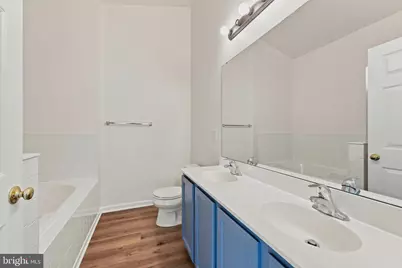 14247 Glade Spring Drive, Centreville, VA 20121 - Photo 10