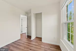 14247 Glade Spring Dr, Centreville, VA 20121 - Photo 12