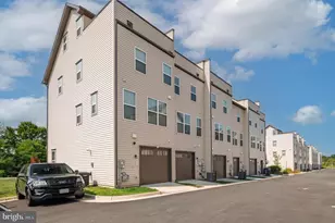 2802 Dart Dr, Alexandria, VA 22306 - Photo 48