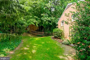7500 Long Pine Dr, Springfield, VA 22151 - Photo 24