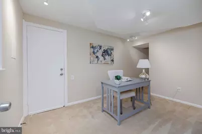 7500 Long Pine Drive, Springfield, VA 22151 - Photo 8