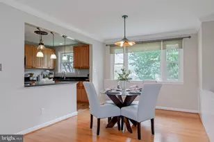 7500 Long Pine Dr, Springfield, VA 22151 - Photo 12