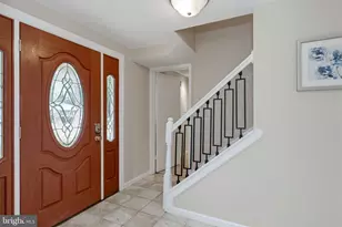 7500 Long Pine Dr, Springfield, VA 22151 - Photo 2