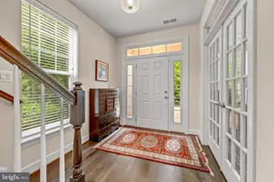 5951 Clapton Ct, Alexandria, VA 22310 - Photo 4