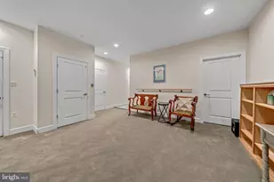 5951 Clapton Ct, Alexandria, VA 22310 - Photo 10