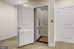 5951 Clapton Ct, Alexandria, VA 22310 - Photo 12