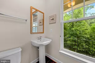 5951 Clapton Ct, Alexandria, VA 22310 - Photo 30