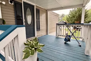 7776 Finch Ct, Alexandria, VA 22306 - Photo 6
