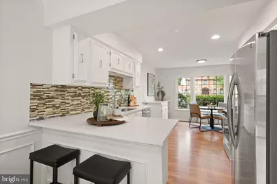 7001 Old House Road, McLean, VA 22101 - Photo 12