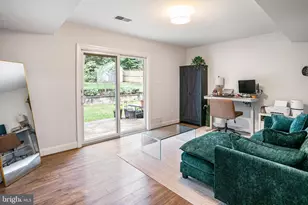 10197 Wavell Rd, Fairfax, VA 22032 - Photo 16