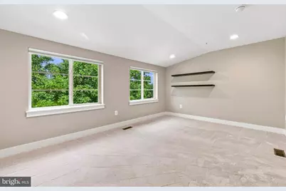 2876 Lowen Valley Road, Alexandria, VA 22303 - Photo 36