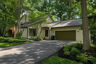 11290 Spyglass Cove Ln, Reston, VA 20191 - Photo 2