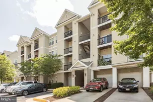 5123 Travis Edward Way, Centreville, VA 20120 - Photo 1