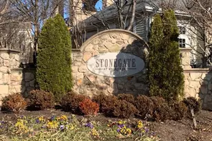 5123 Travis Edward Way, Centreville, VA 20120 - Photo 2