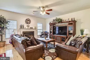 6782 Tiddle Way, Lorton, VA 22079 - Photo 26