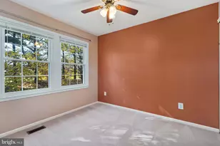 2621 John Milton Dr, Herndon, VA 20171 - Photo 32
