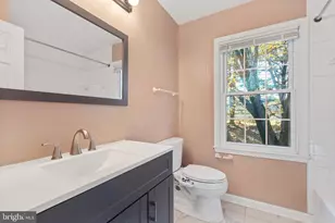 2621 John Milton Dr, Herndon, VA 20171 - Photo 30