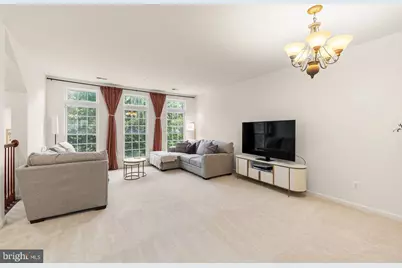 4457 Beacon Grove Circle #705B, Fairfax, VA 22033 - Photo 6