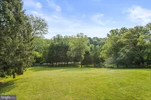 11334 Waples Mill Rd, Oakton, VA 22124 - Photo 34