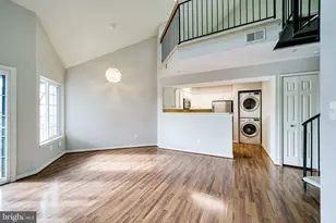 7012 Irwell Ln, Alexandria, VA 22315 - Photo 8