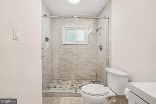 3210 Patrick Henry Dr, Falls Church, VA 22044 - Photo 32