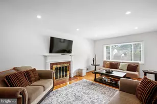 3210 Patrick Henry Dr, Falls Church, VA 22044 - Photo 8