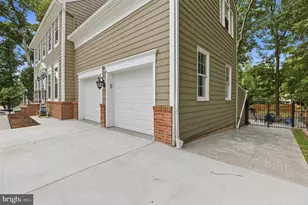 13606 Northbourne Dr, Centreville, VA 20120 - Photo 4